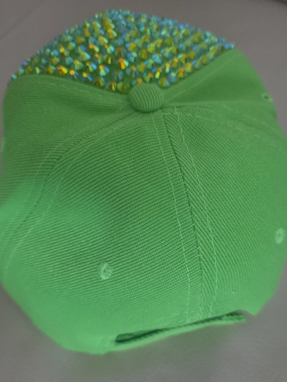 Green Rhinestone Embellished Cap - Picture 2 of 4